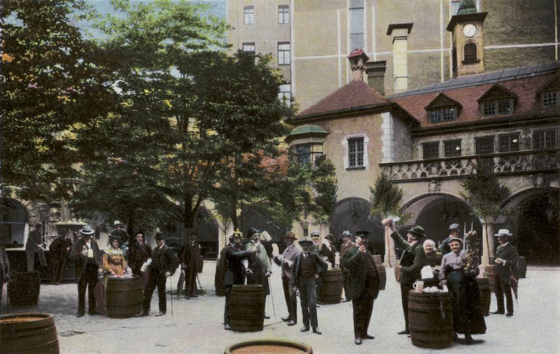 München/München: Konigl Hofbrauhaus, Hof (fotó) alkotó: Photographer German