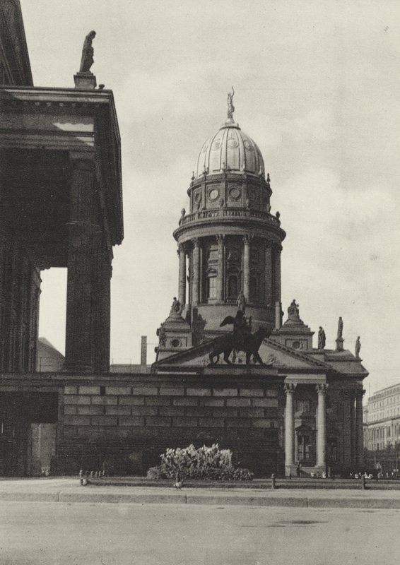 Berlin: Gendarmenmarkt (f/w fotó) alkotó: Sasha Stone