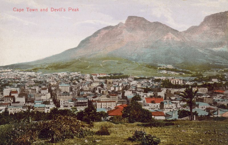Fokváros és Devils Peak, Dél-Afrika alkotó: South African Photographer