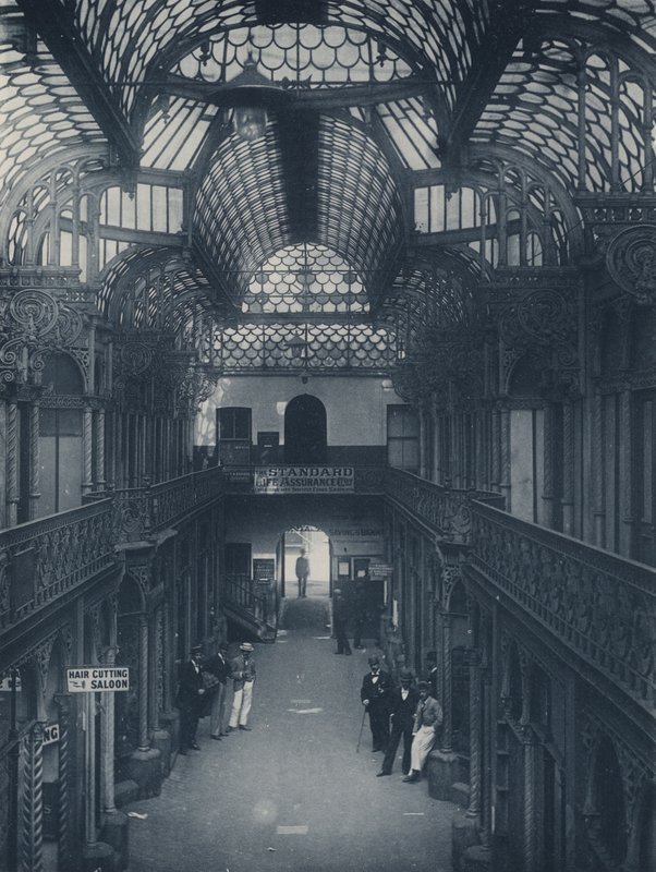 The Arcade (f/w fotó) alkotó: South African Photographer